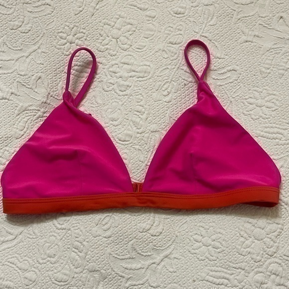 Other - FUCHSIA/RED TRIANGLE BIKINI TOP SZ SMALL